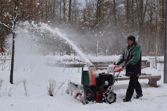 Snow Blowers for Seniors